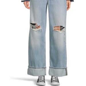 Madewell
Low Slung Baggy With Rips In Hallstead Wash